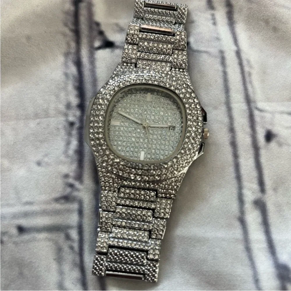 VVS Bustdown Simulated Diamond Stainless Steel Iced Out Luxury Hip Hop Watch